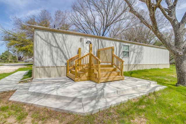 1948 Lariat Lane, Burleson, TX 76028