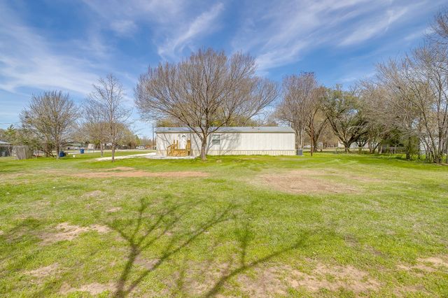 1948 Lariat Lane, Burleson, TX 76028