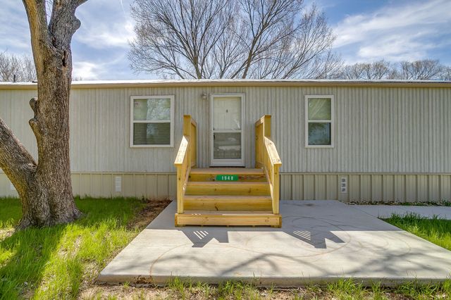 1948 Lariat Lane, Burleson, TX 76028