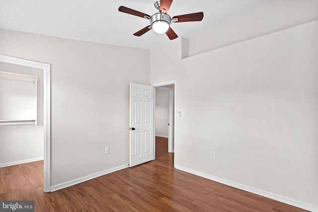 20905 SANDSTONE SQ, Sterling, VA 20165