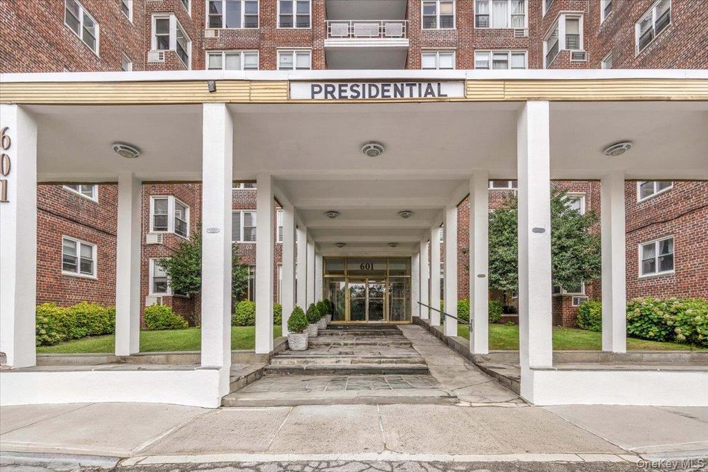 601 Kappock Street 1P, Bronx, NY 10463 — photo 3