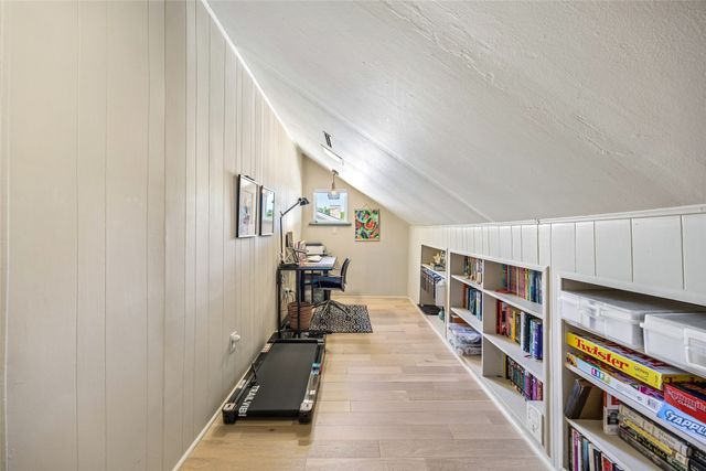 9933 Vistadale Drive, Dallas, TX 75238