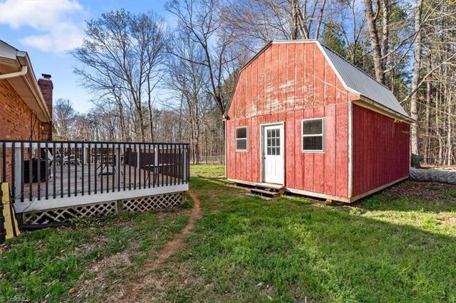 4076 Dunbar Bridge Road, Asheboro, NC 27205