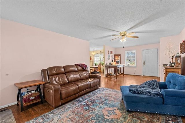 4076 Dunbar Bridge Road, Asheboro, NC 27205