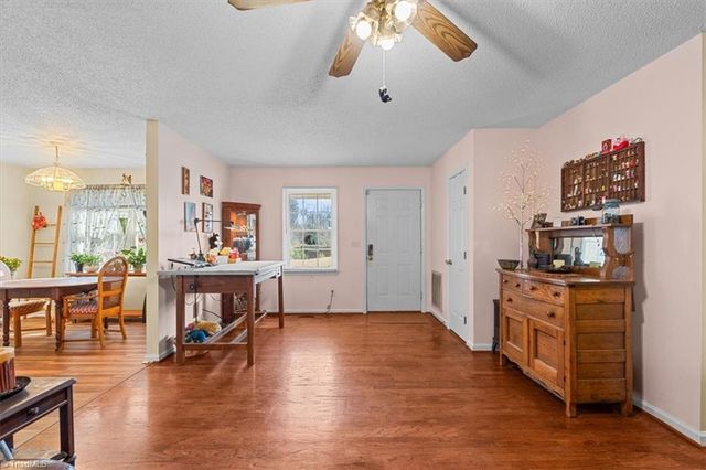 4076 Dunbar Bridge Road, Asheboro, NC 27205