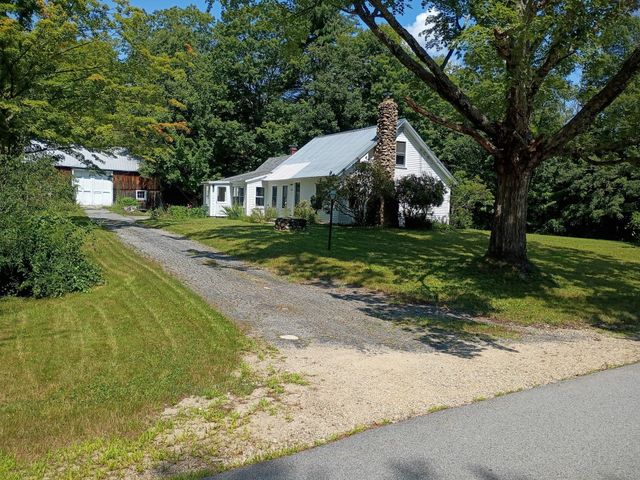 182 Neilson Rd, New Salem, MA 01833