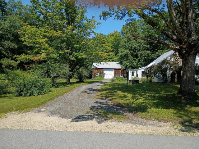 182 Neilson Rd, New Salem, MA 01833