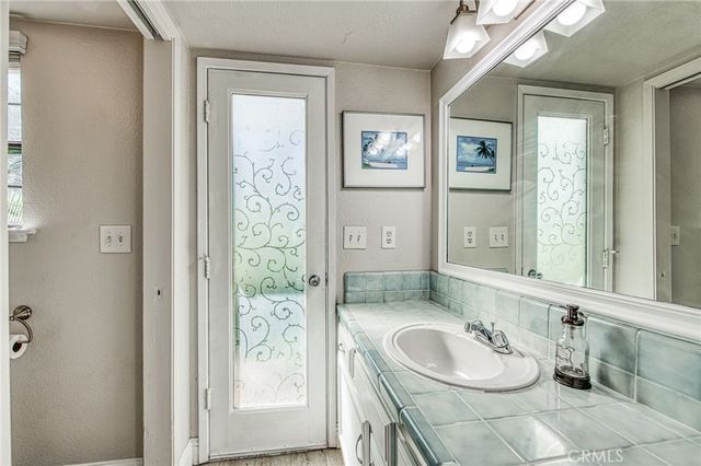 40624 Saddleback, Bass Lake, CA 93604