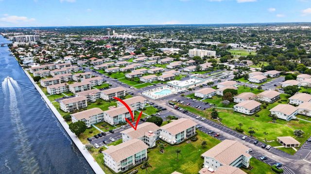 370 Horizon Street E, Boynton Beach, FL 33435
