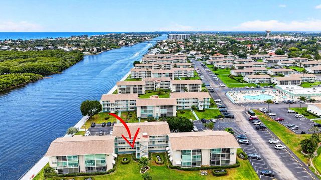 370 Horizon Street E, Boynton Beach, FL 33435