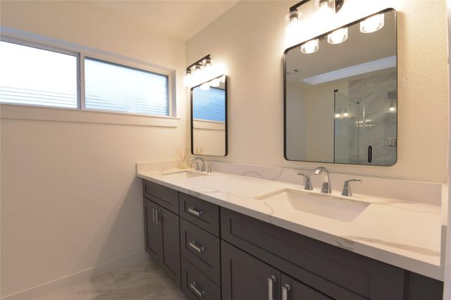 5103 Austin Street, Houston, TX 77004