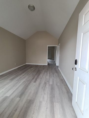 717 Lena St, Nashville, TN 37208