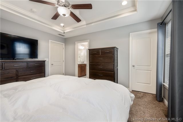 6005 Deer Trace Way, Georgetown, IN 47122