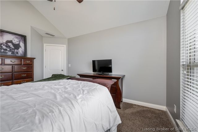 6005 Deer Trace Way, Georgetown, IN 47122