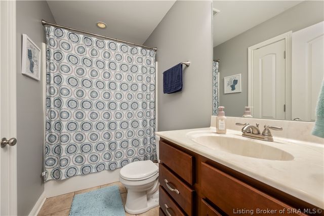 6005 Deer Trace Way, Georgetown, IN 47122