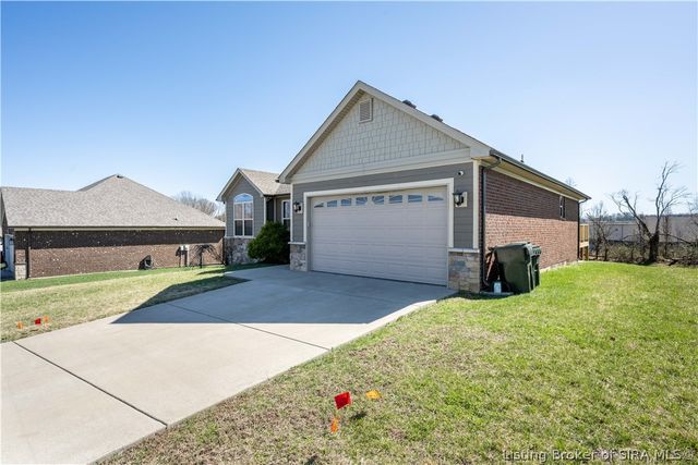 6005 Deer Trace Way, Georgetown, IN 47122