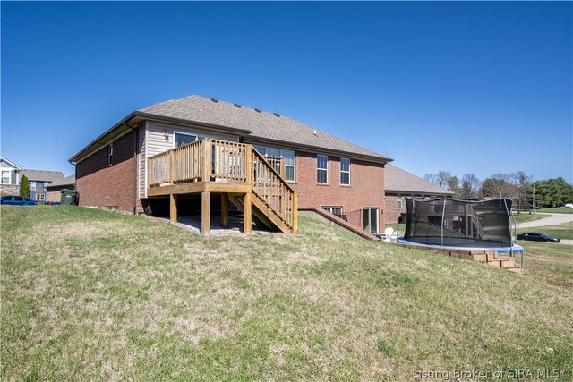 6005 Deer Trace Way, Georgetown, IN 47122