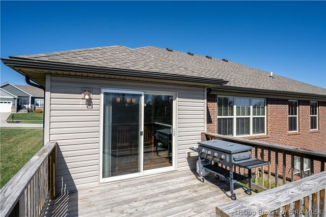 6005 Deer Trace Way, Georgetown, IN 47122