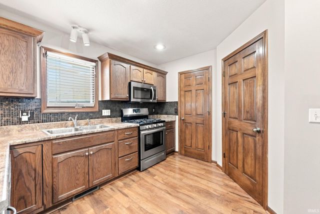1763 Pinelock Court, New Haven, IN 46774