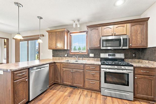 1763 Pinelock Court, New Haven, IN 46774