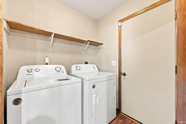 1763 Pinelock Court, New Haven, IN 46774