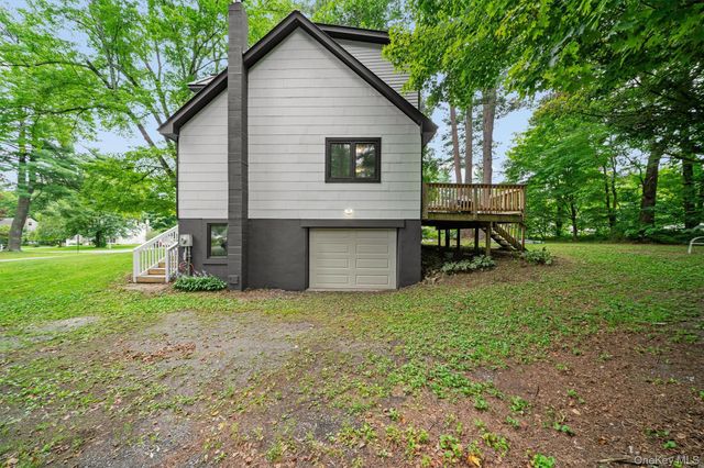44 David Lane, Wurtsboro, NY 12790