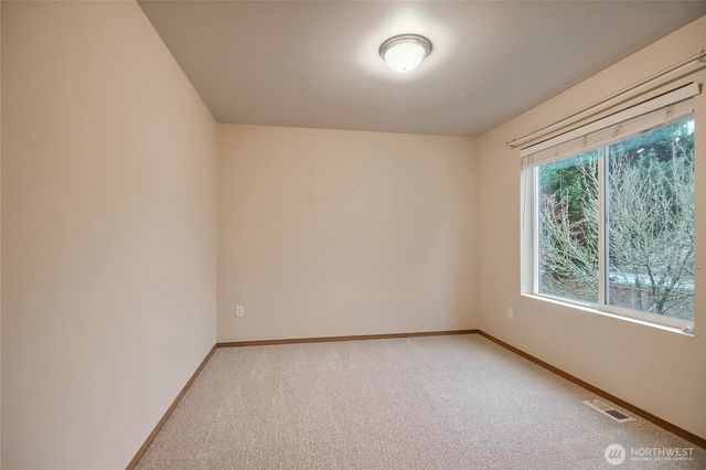 22817 SE 271st Place, Maple Valley, WA 98038