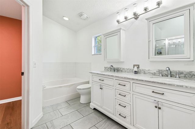 7608 HAMPSHIRE GARDEN PLACE, Apollo Beach, FL 33572