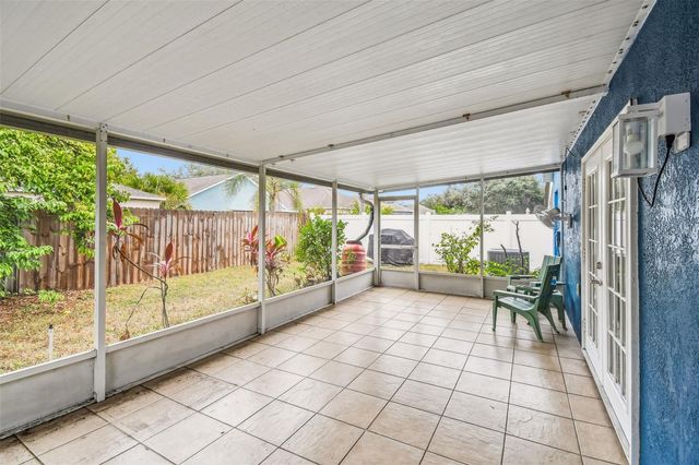 7608 HAMPSHIRE GARDEN PLACE, Apollo Beach, FL 33572