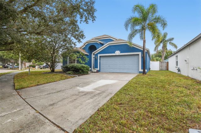 7608 HAMPSHIRE GARDEN PLACE, Apollo Beach, FL 33572