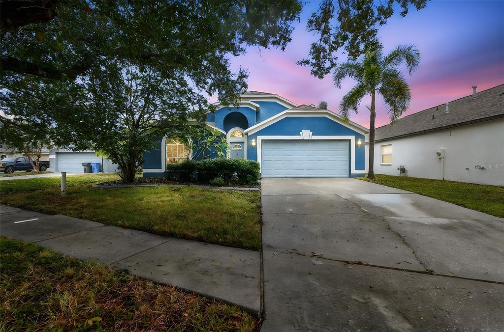 7608 HAMPSHIRE GARDEN PLACE, Apollo Beach, FL 33572