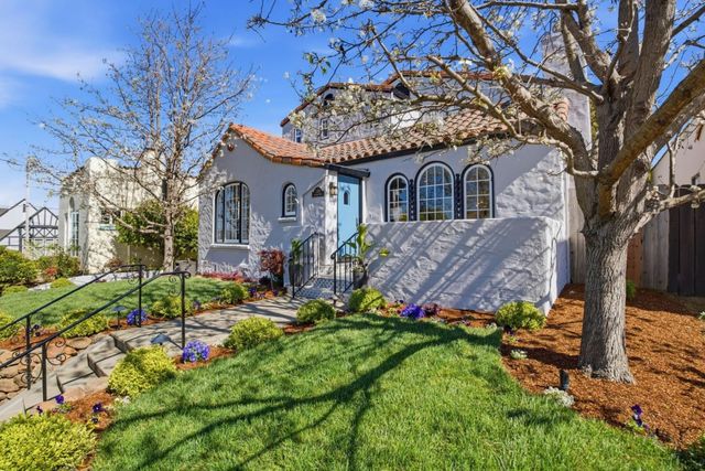 2105 Hillside Drive, Burlingame, CA 94010