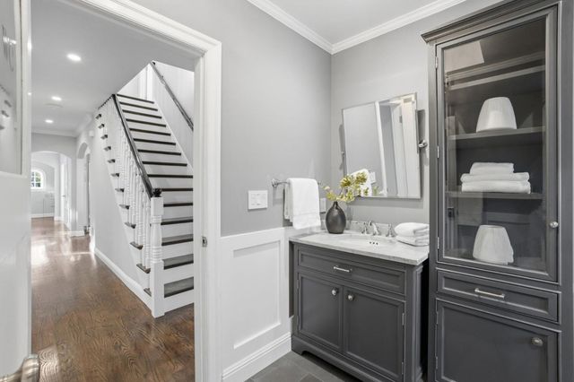 2105 Hillside Drive, Burlingame, CA 94010