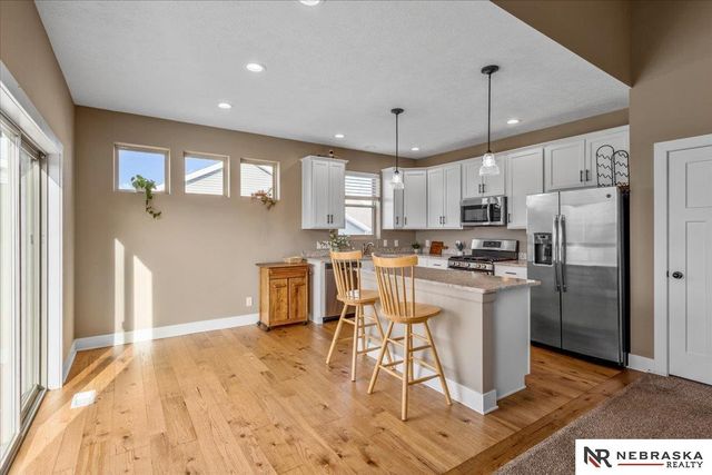 2205 Hedgeapple Road, Plattsmouth, NE 68048