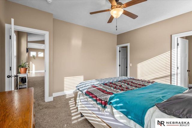 2205 Hedgeapple Road, Plattsmouth, NE 68048