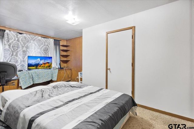 514 N FOREST AVE, Tyler, TX 75702