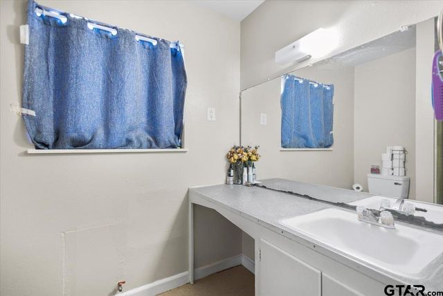 514 N FOREST AVE, Tyler, TX 75702