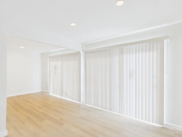 2124 Burton DR 105, Austin, TX 78741