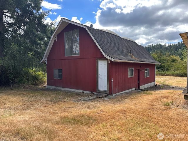 7005 Johnson Road NE, Federal Way, WA 98003