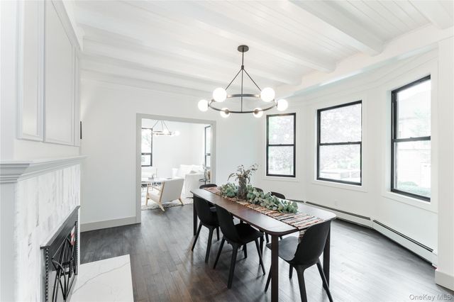 21 Mackey Avenue, Port Washington, NY 11050