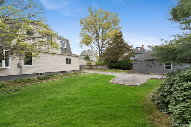 21 Mackey Avenue, Port Washington, NY 11050