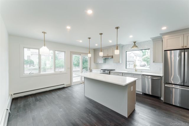 21 Mackey Avenue, Port Washington, NY 11050