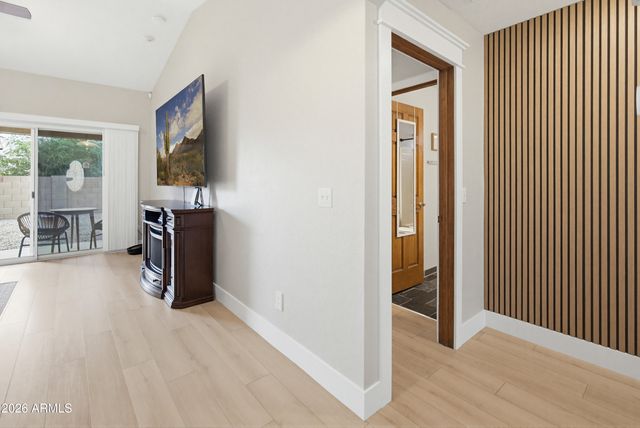 1858 N 84TH Lane, Phoenix, AZ 85037