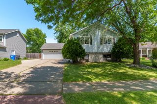 1919 27th Avenue S, Fargo, ND 58103