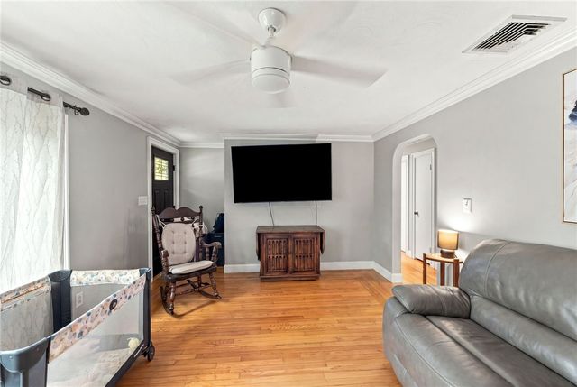 216 Hyde Street, Cranston, RI 02920