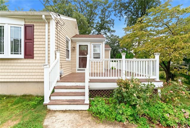 216 Hyde Street, Cranston, RI 02920