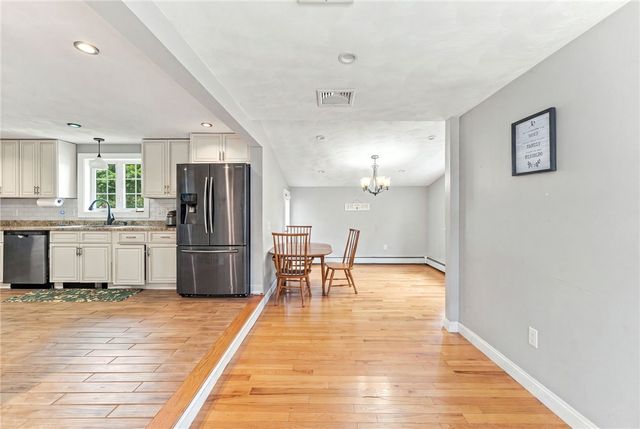 216 Hyde Street, Cranston, RI 02920