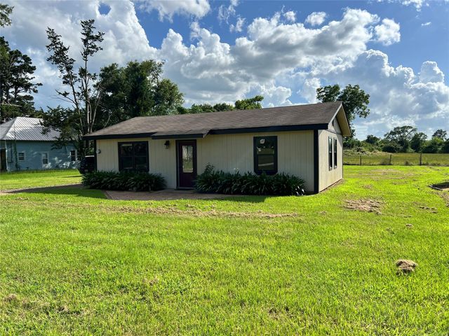 157 Clute Road, Leona, TX 75850