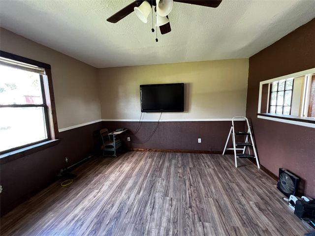 157 Clute Road, Leona, TX 75850