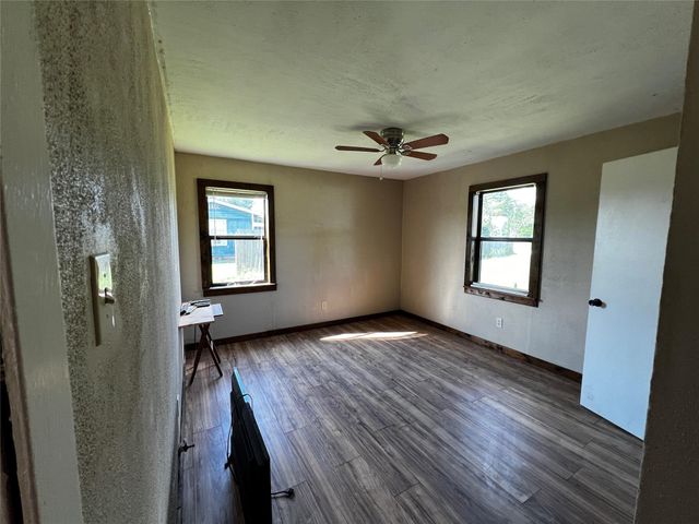 157 Clute Road, Leona, TX 75850